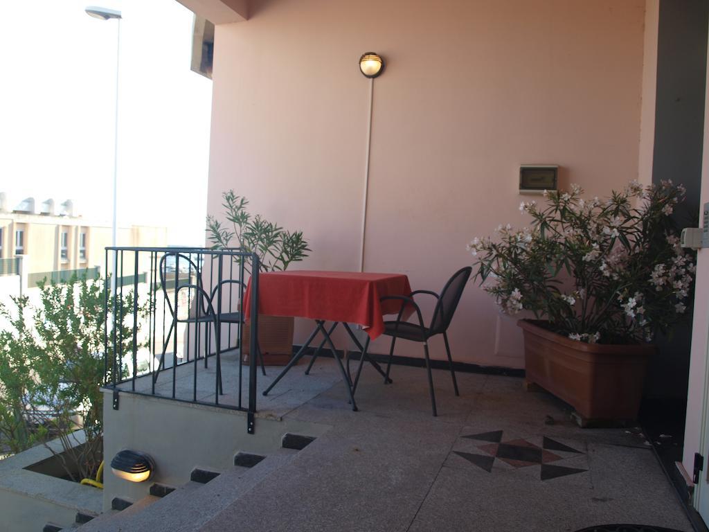 Hotel La Conchiglia La Maddalena  Kültér fotó