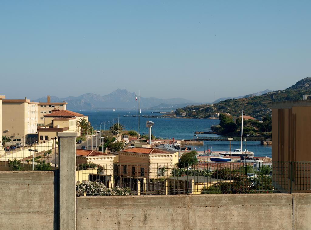 Hotel La Conchiglia La Maddalena  Kültér fotó