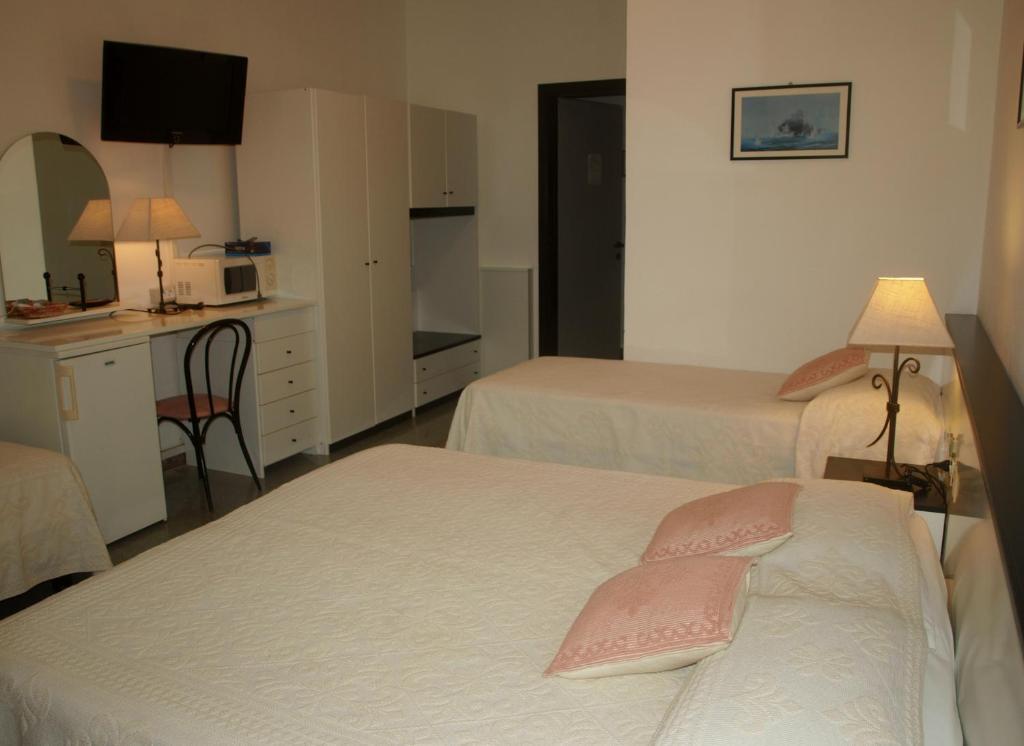 Hotel La Conchiglia La Maddalena  Szoba fotó