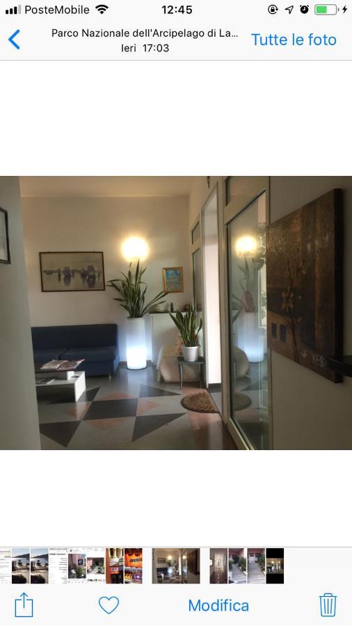 Hotel La Conchiglia La Maddalena  Kültér fotó